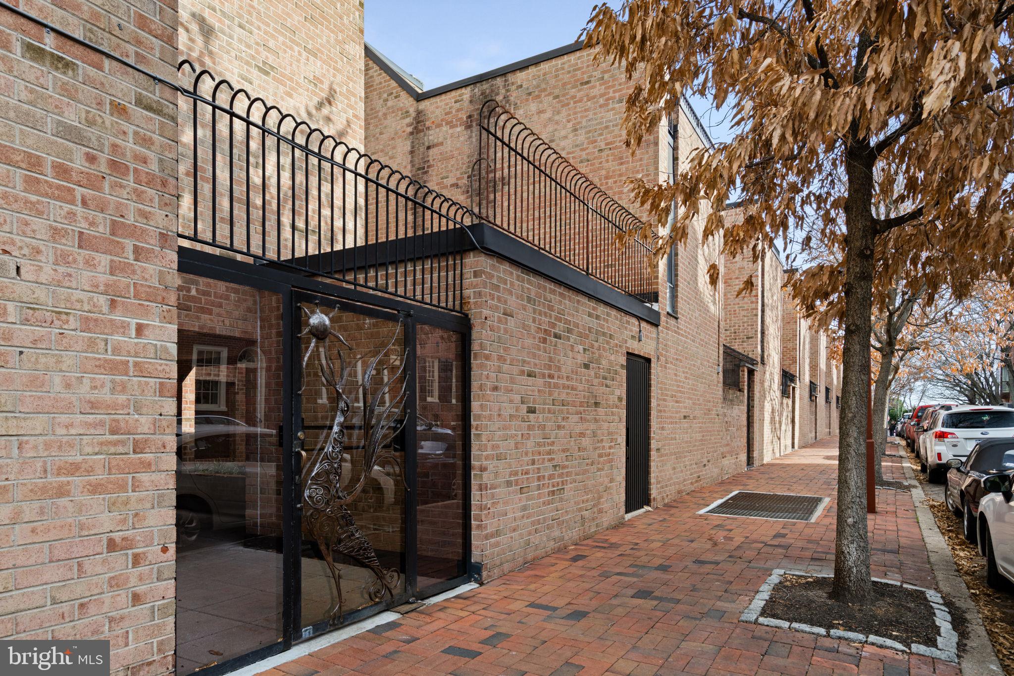 130 Spruce STREET Unit: 10A