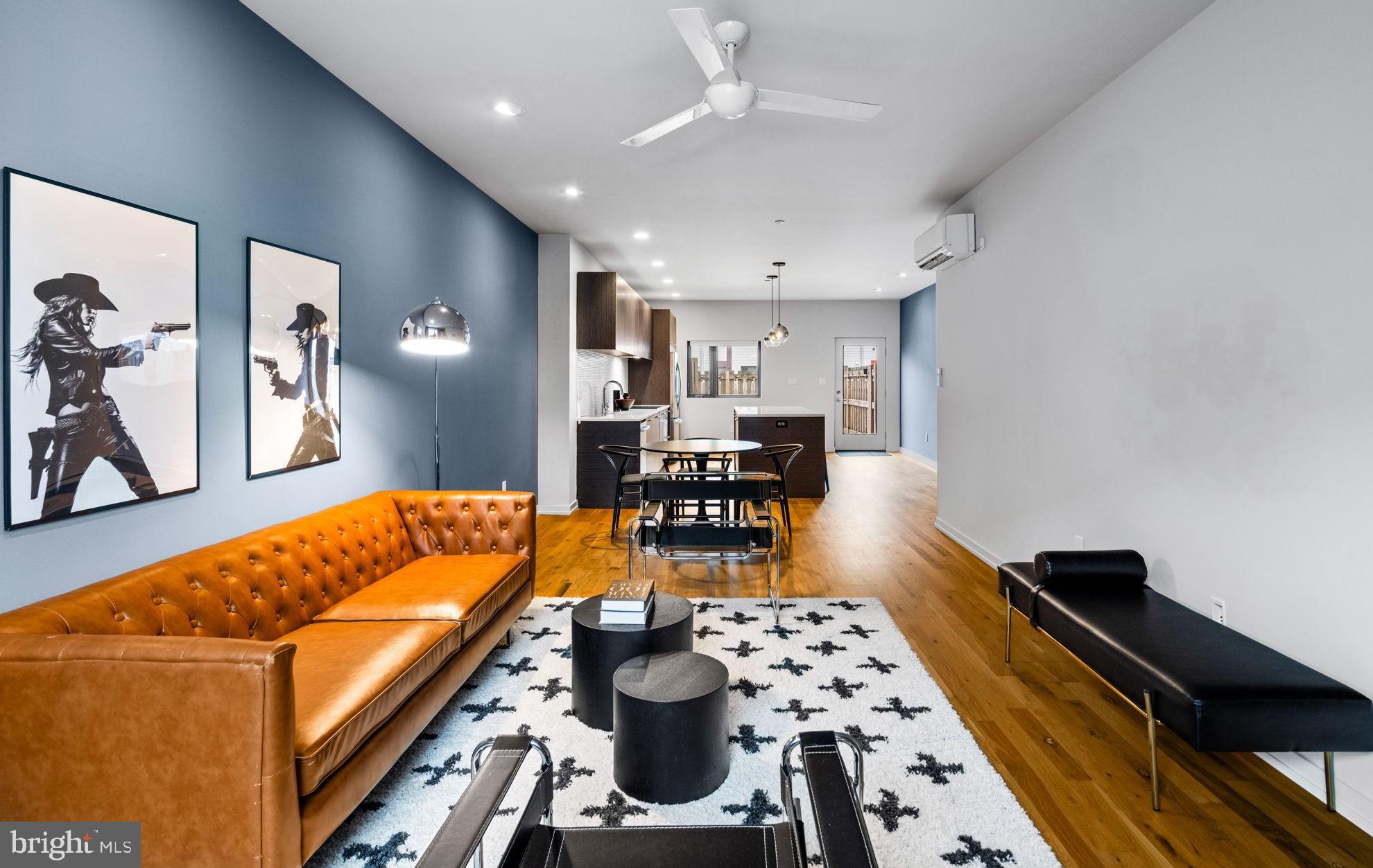 434 E Thompson STREET