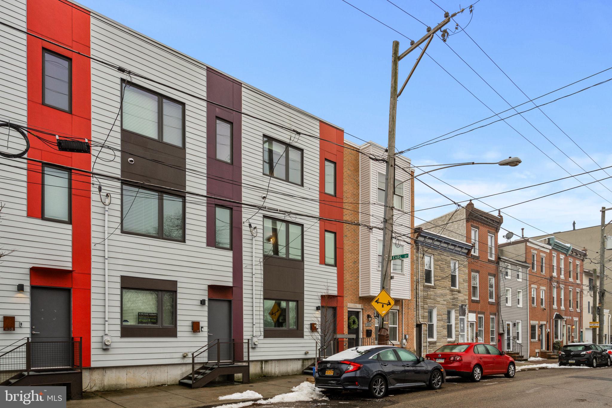 434 E Thompson STREET