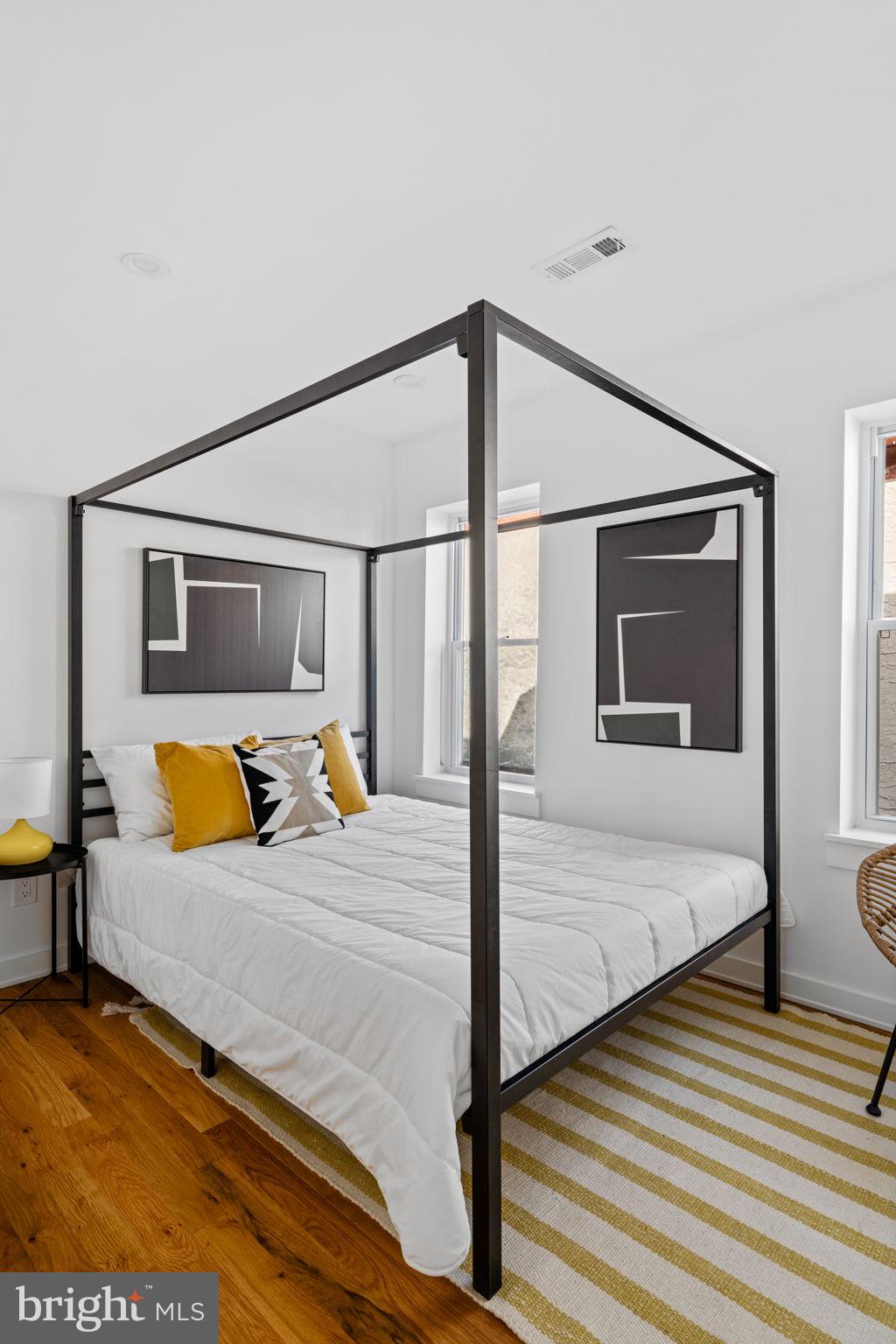 511 E Mount Airy Avenue