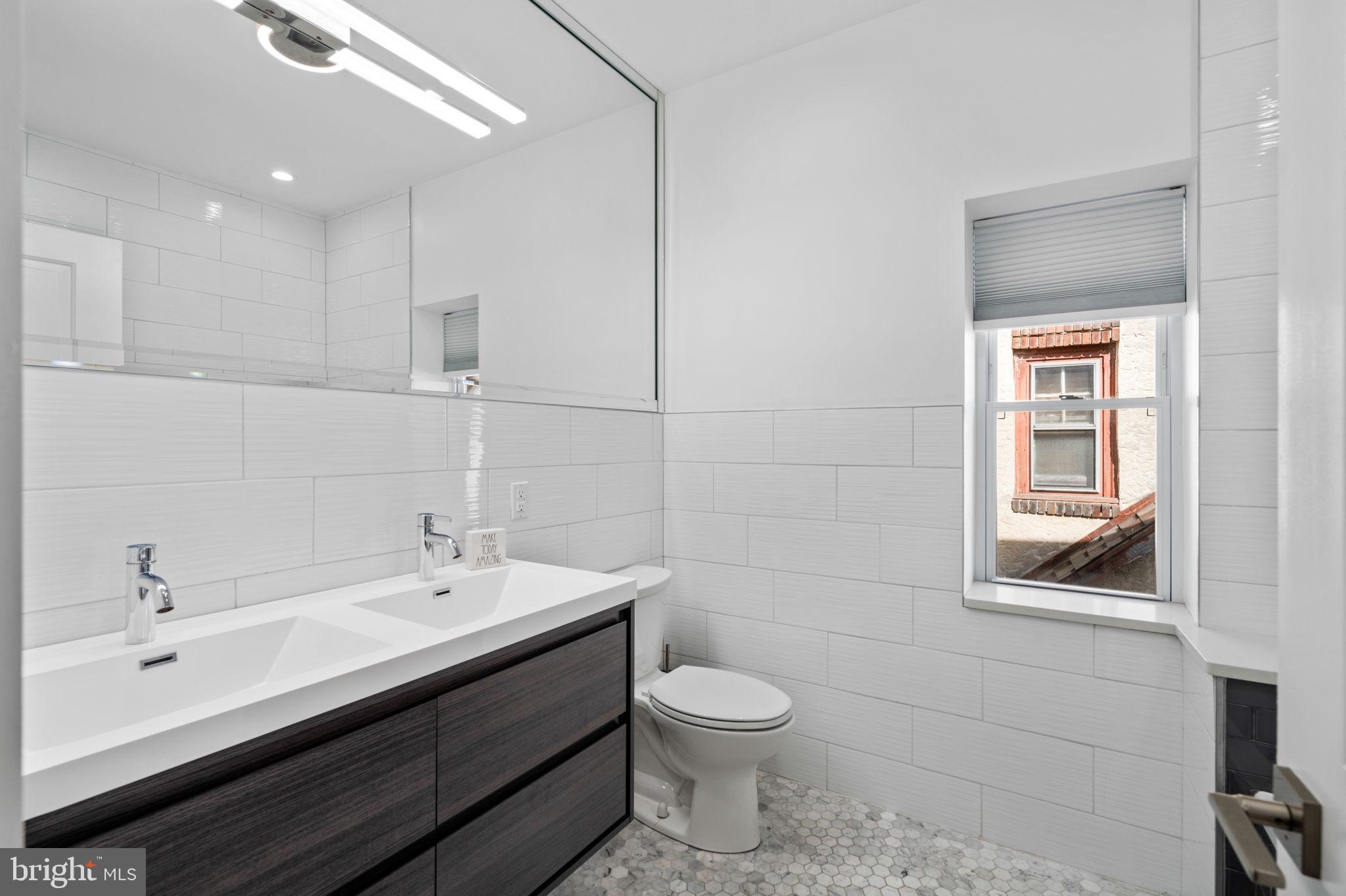 511 E Mount Airy Avenue