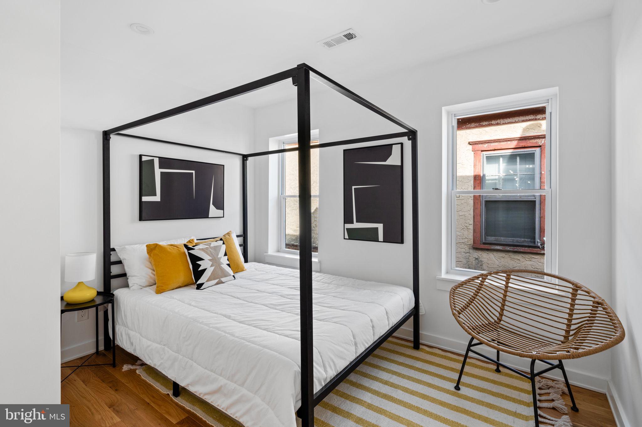 511 E Mount Airy Avenue