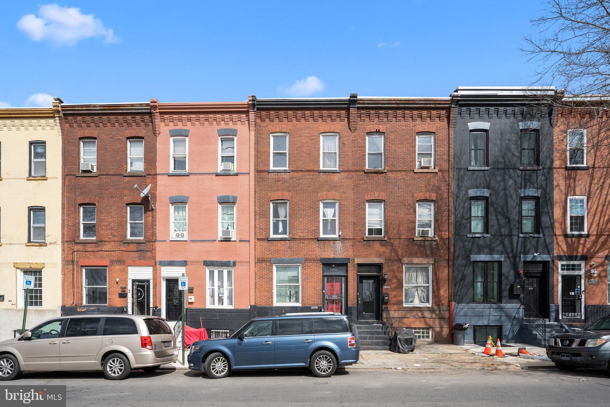 2331 N College Ave
