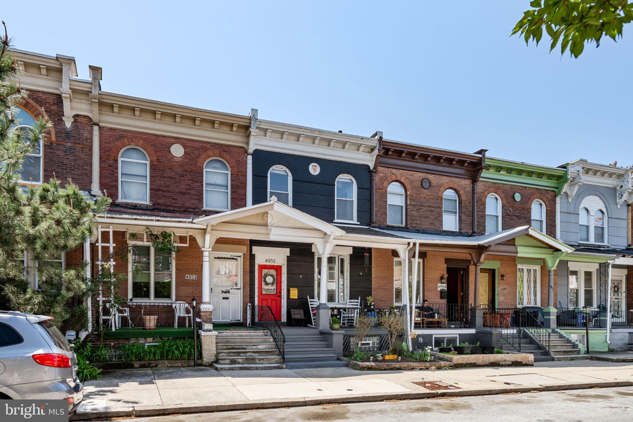 4952 Walton Ave