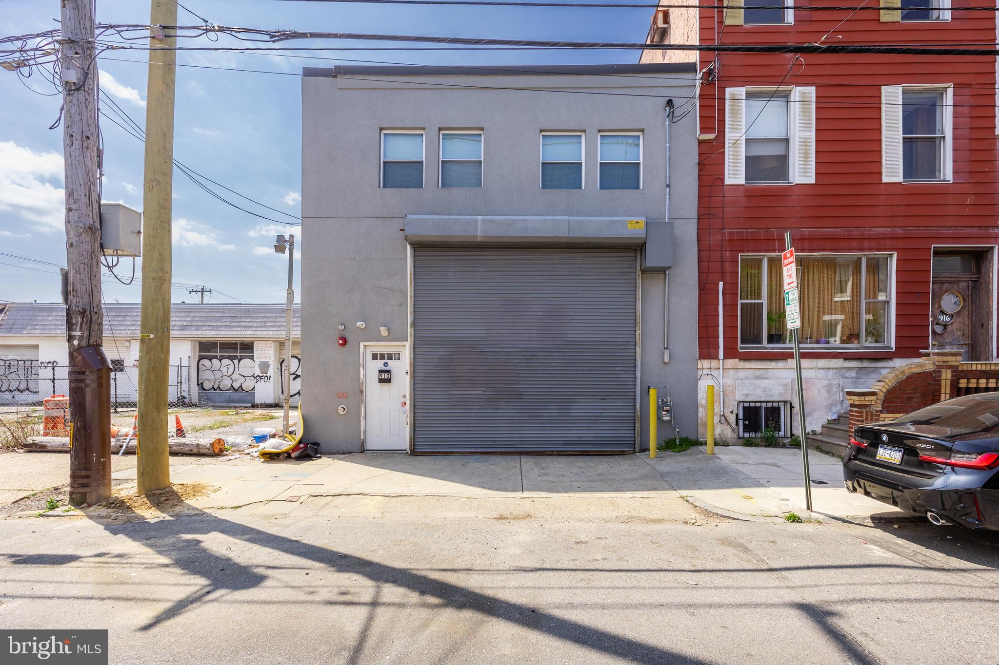 910 McKean St