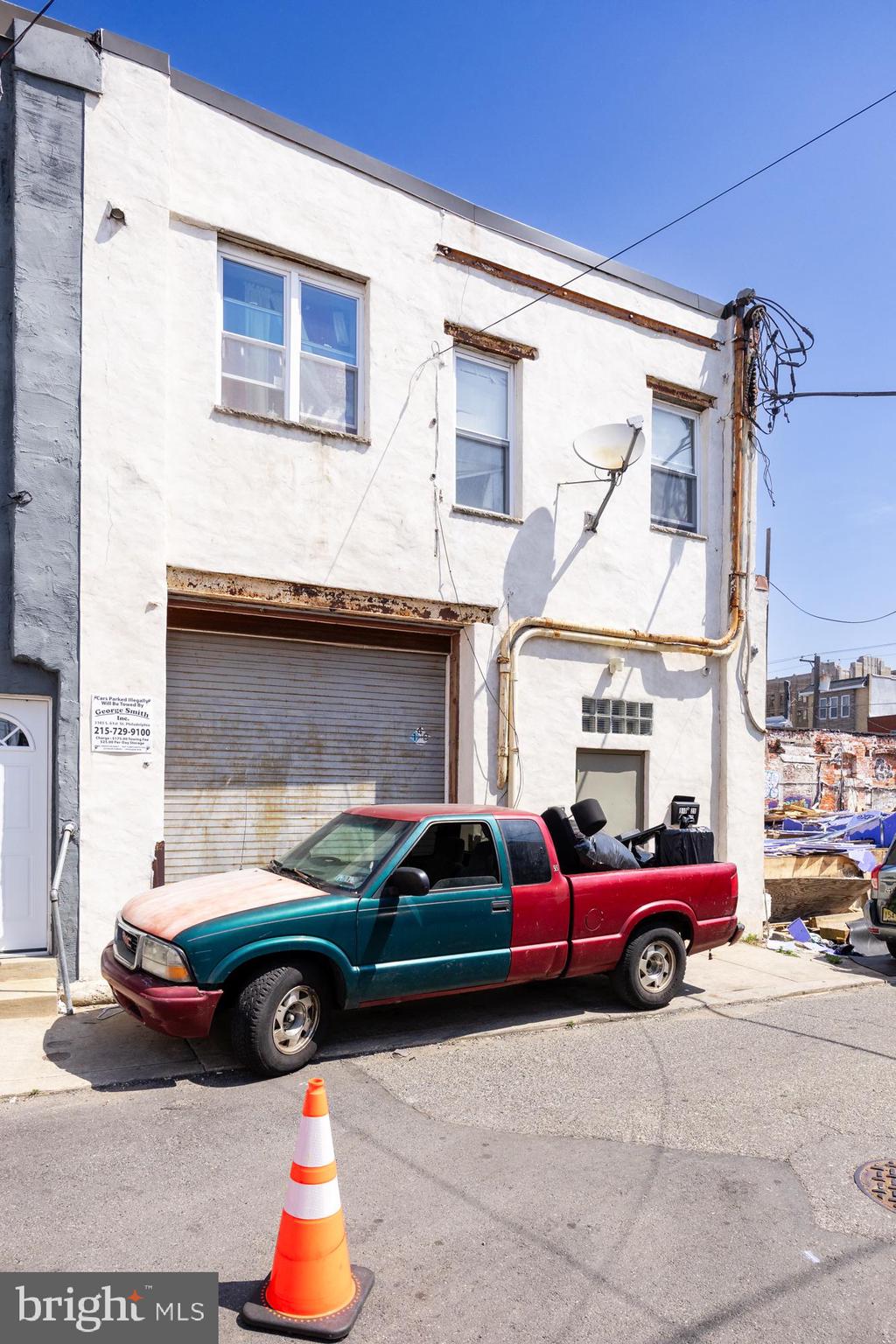 910 McKean St