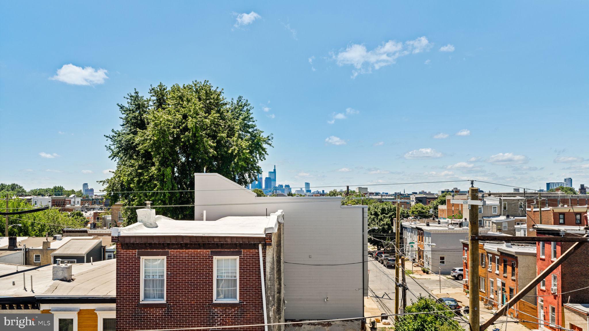 2203-3 E Cumberland St