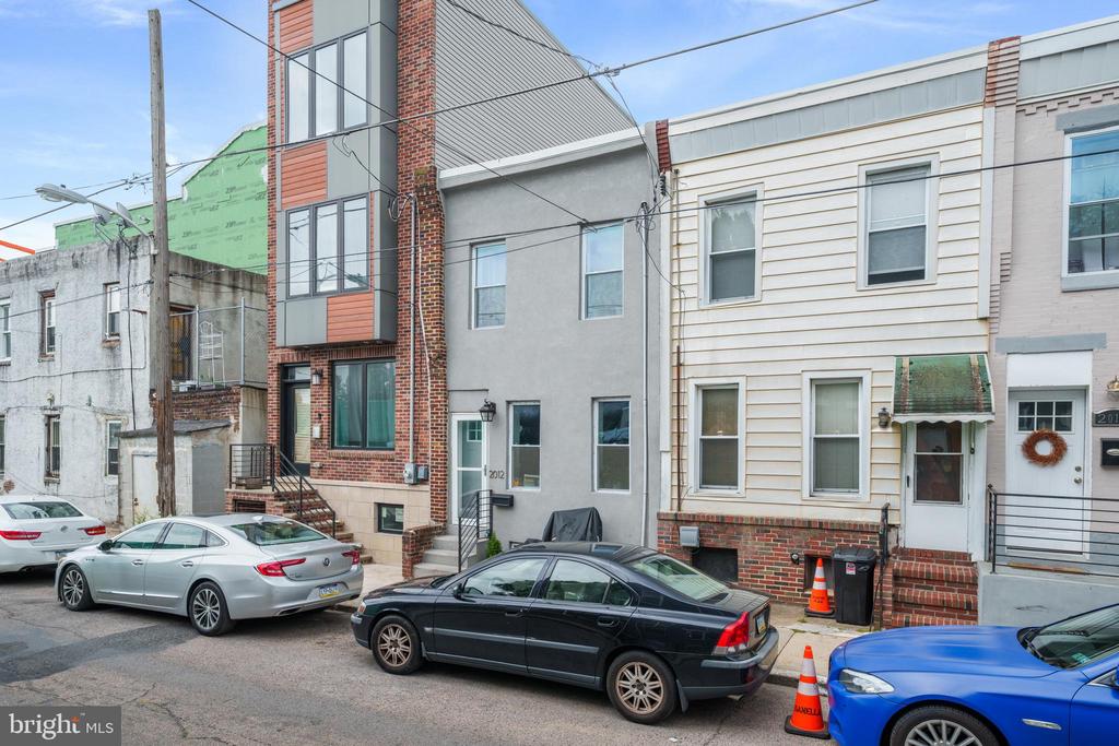 2012 FERNON ST