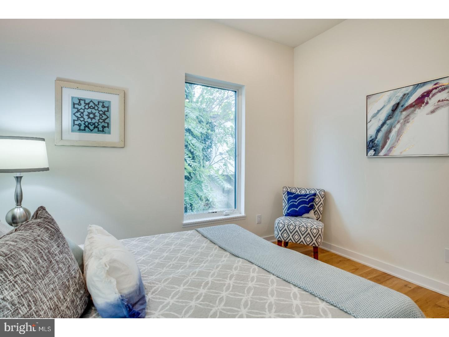1617-27 N Hope St #2c