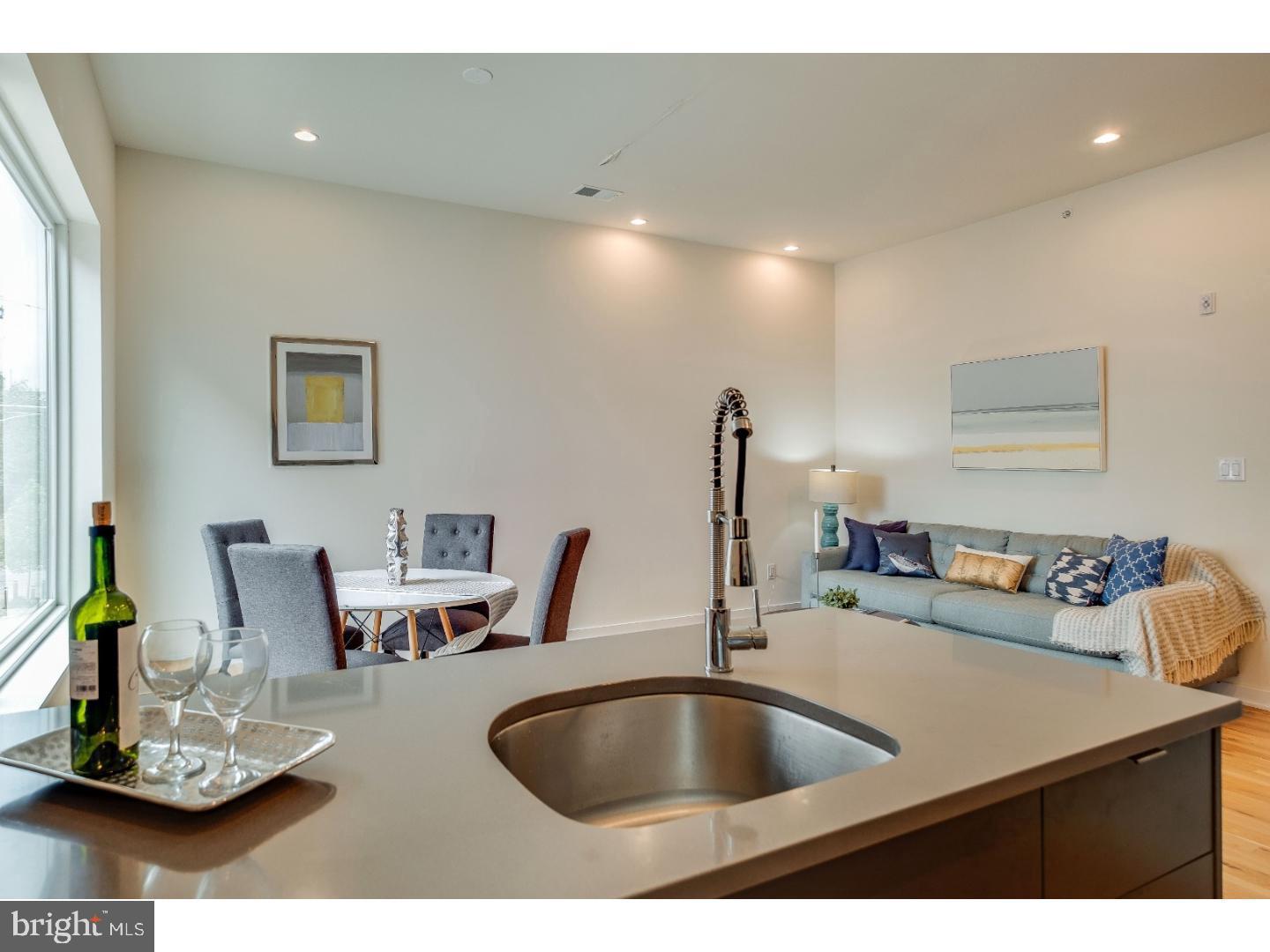 1617-27 N Hope St #2c