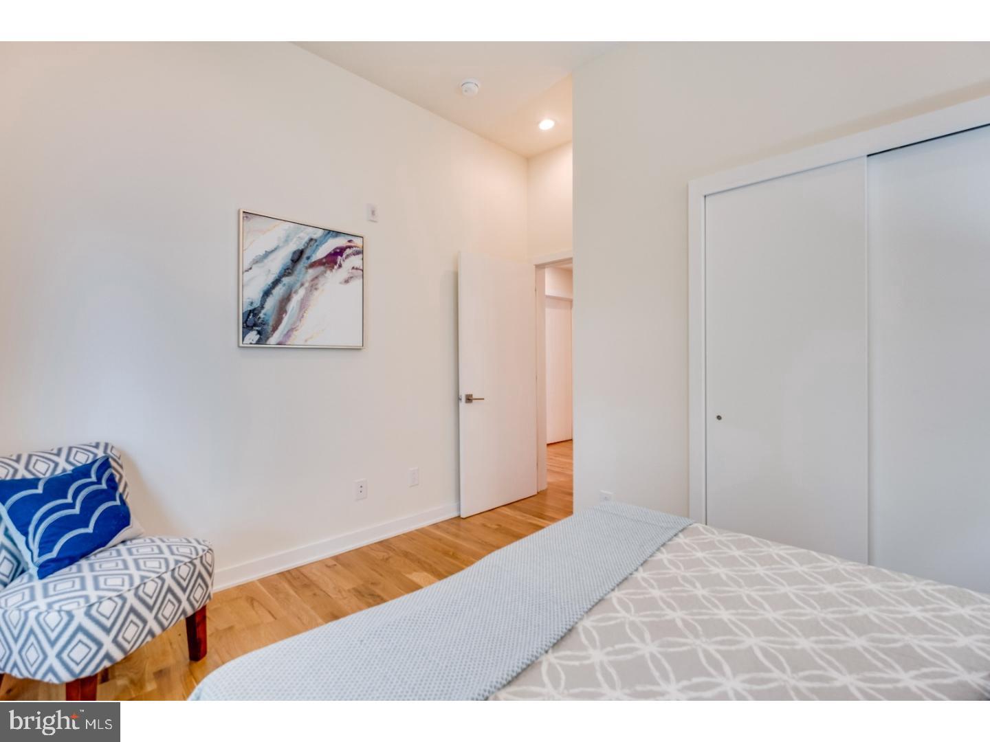 1617-27 N Hope St #2c