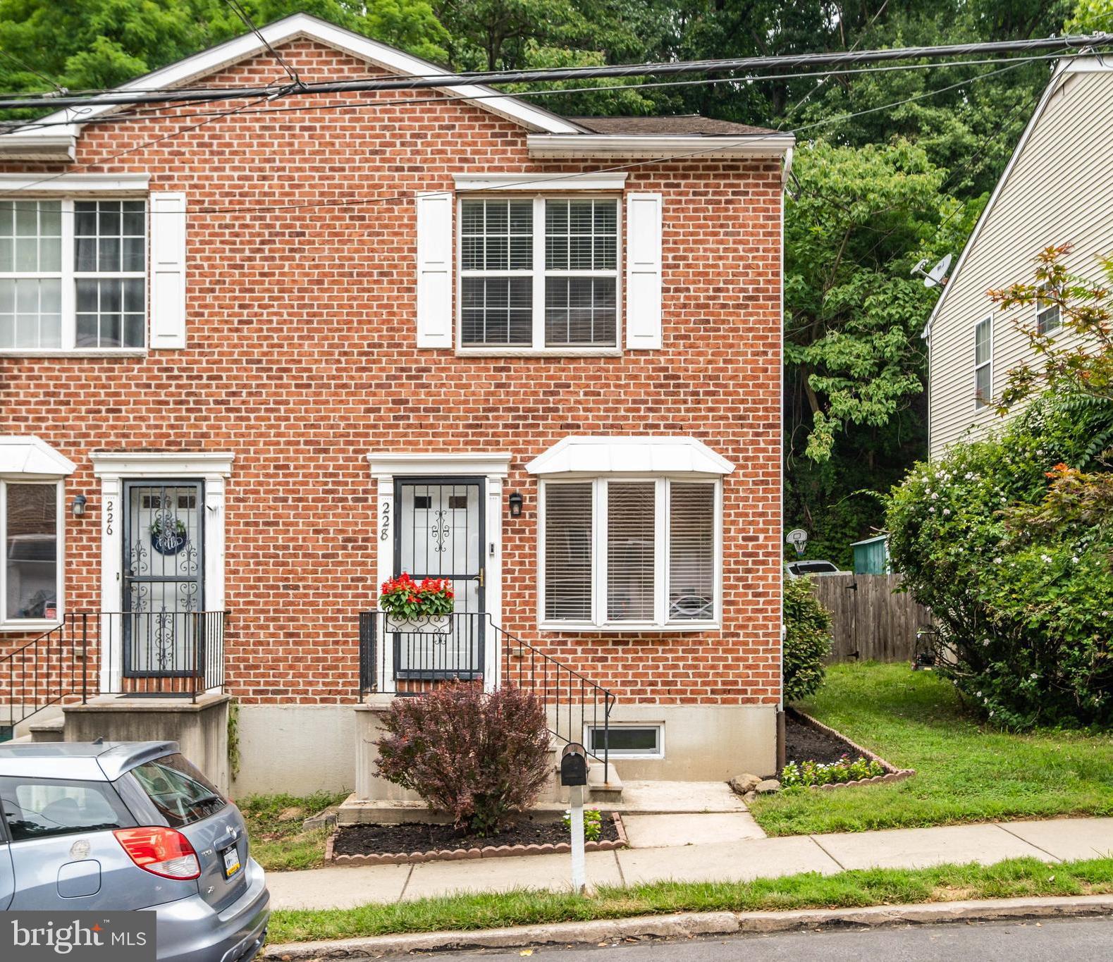 228 Parker Ave