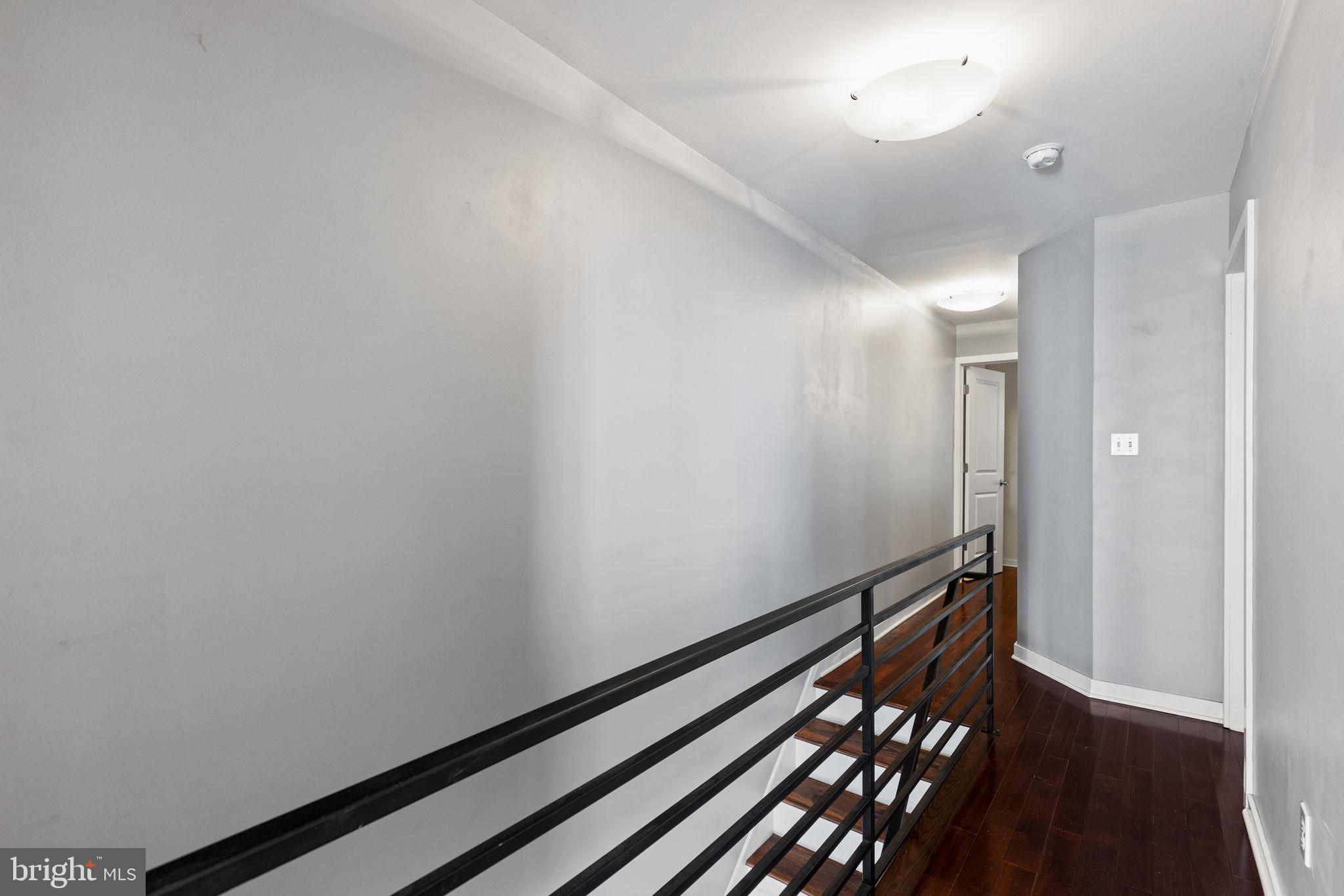 2016 OAKFORD ST