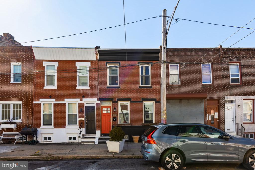 2016 OAKFORD ST