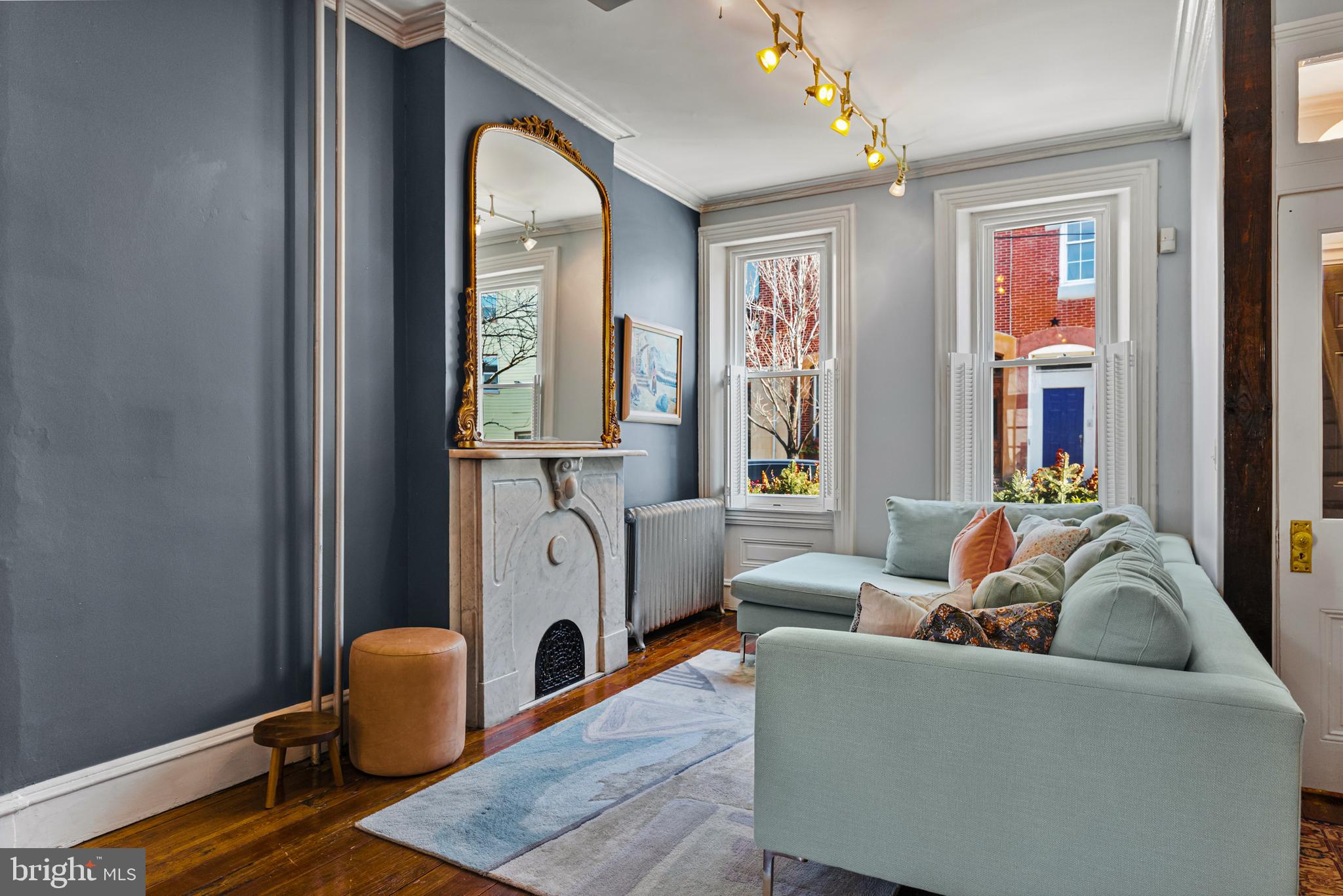1242-44 E Susquehanna Ave #1