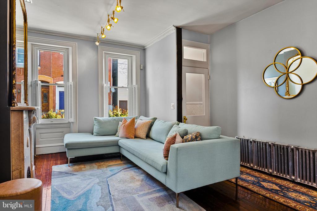 1242-44 E Susquehanna Ave #1