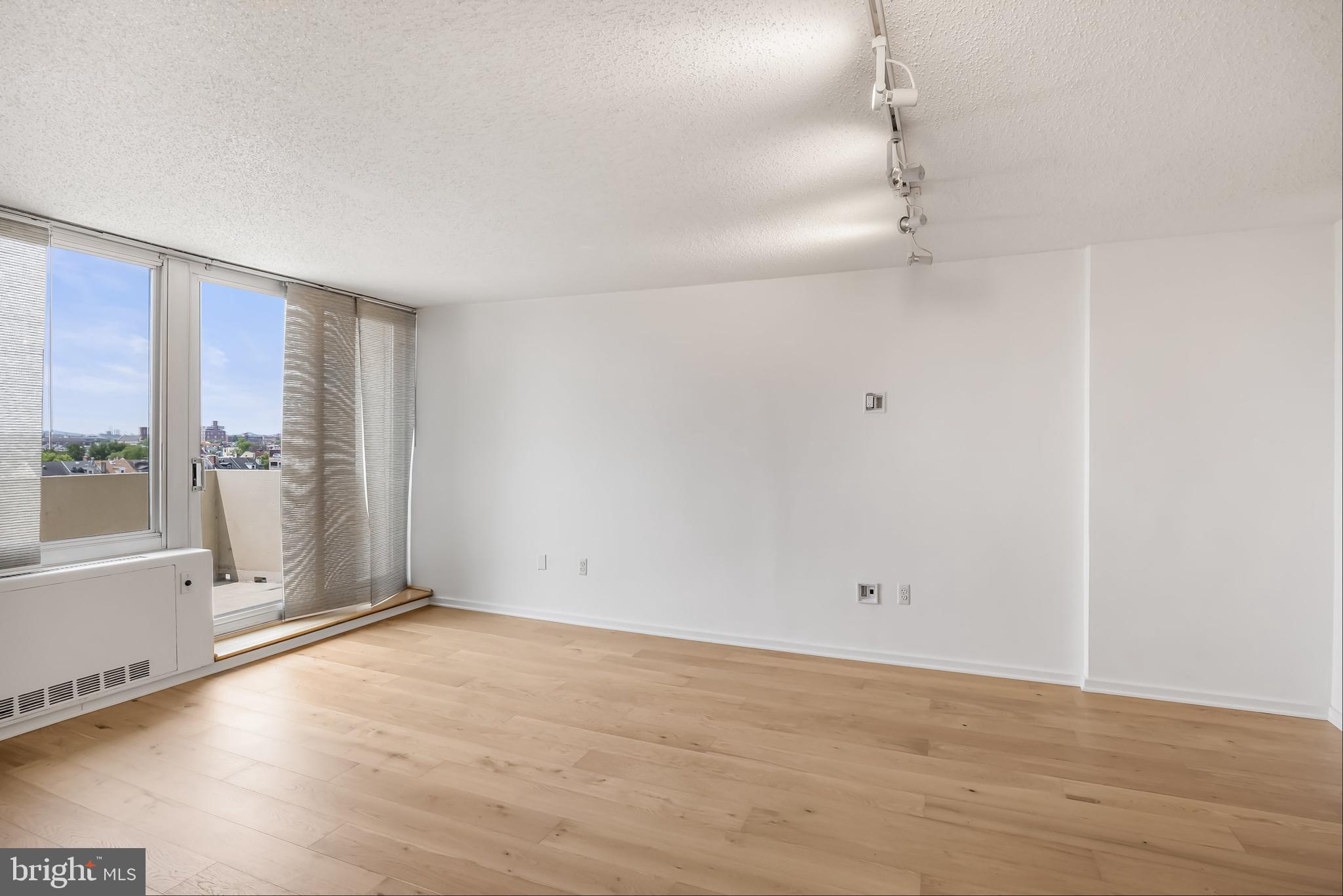 604-36 S WASHINGTON SQ #811