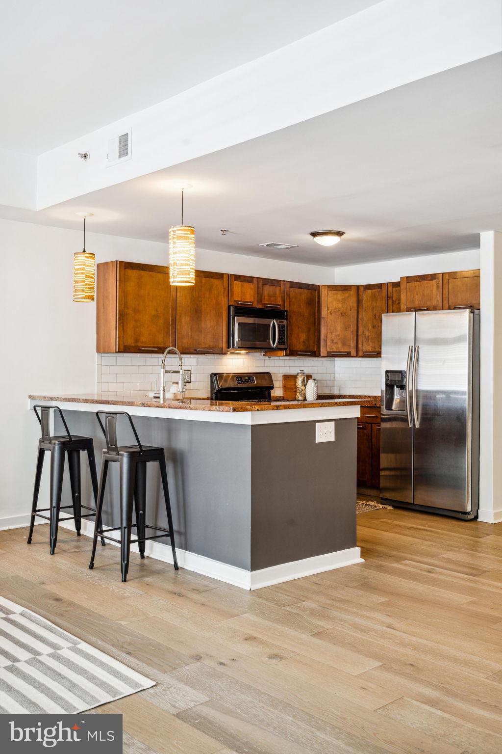 1246-54 E MONTGOMERY AVE #2