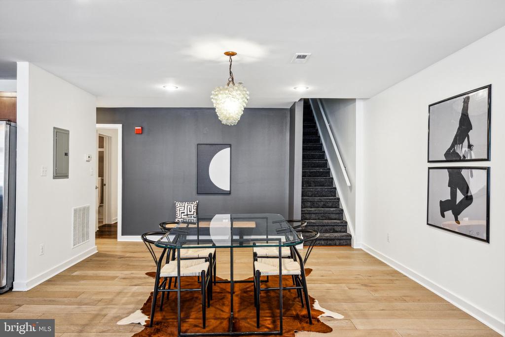 1246-54 E MONTGOMERY AVE #2