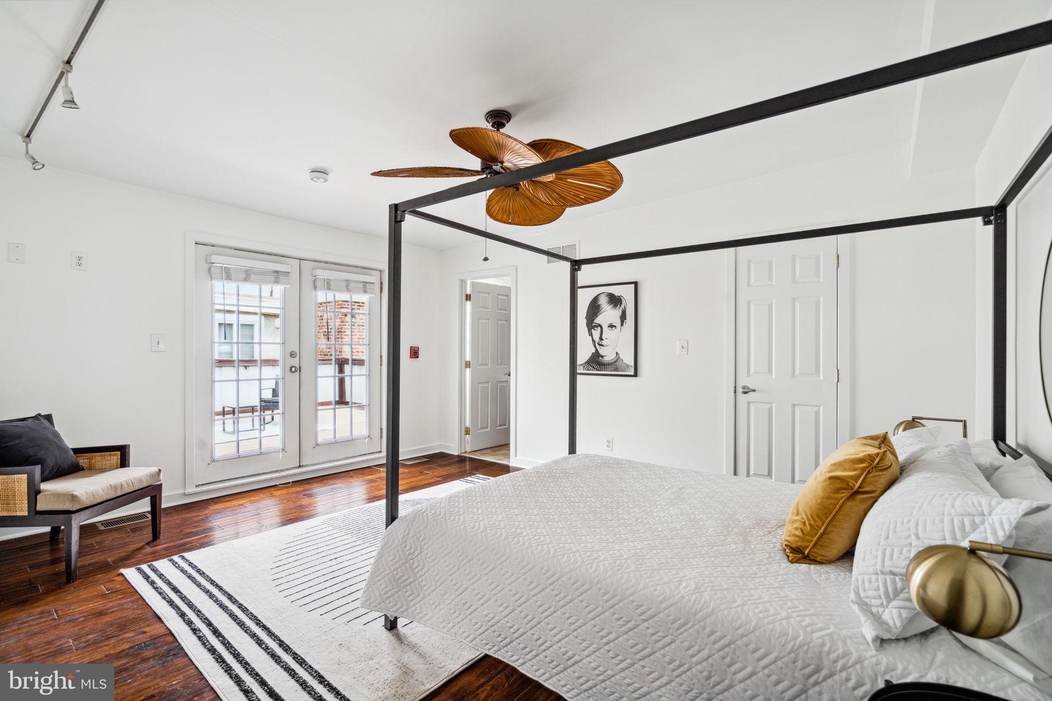 1246-54 E MONTGOMERY AVE #2