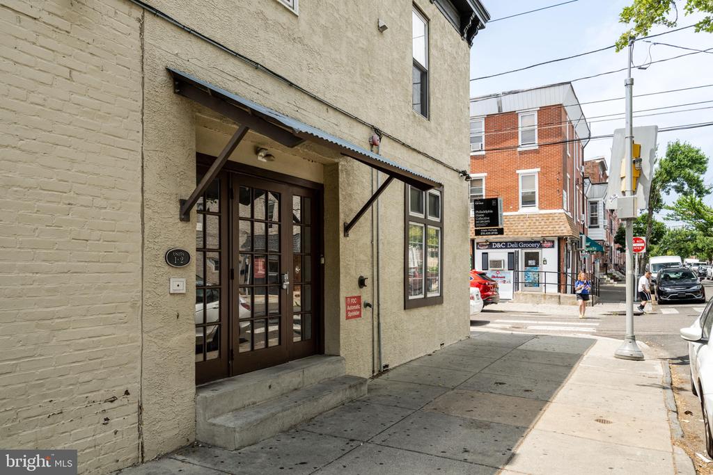 1246-54 E MONTGOMERY AVE #2