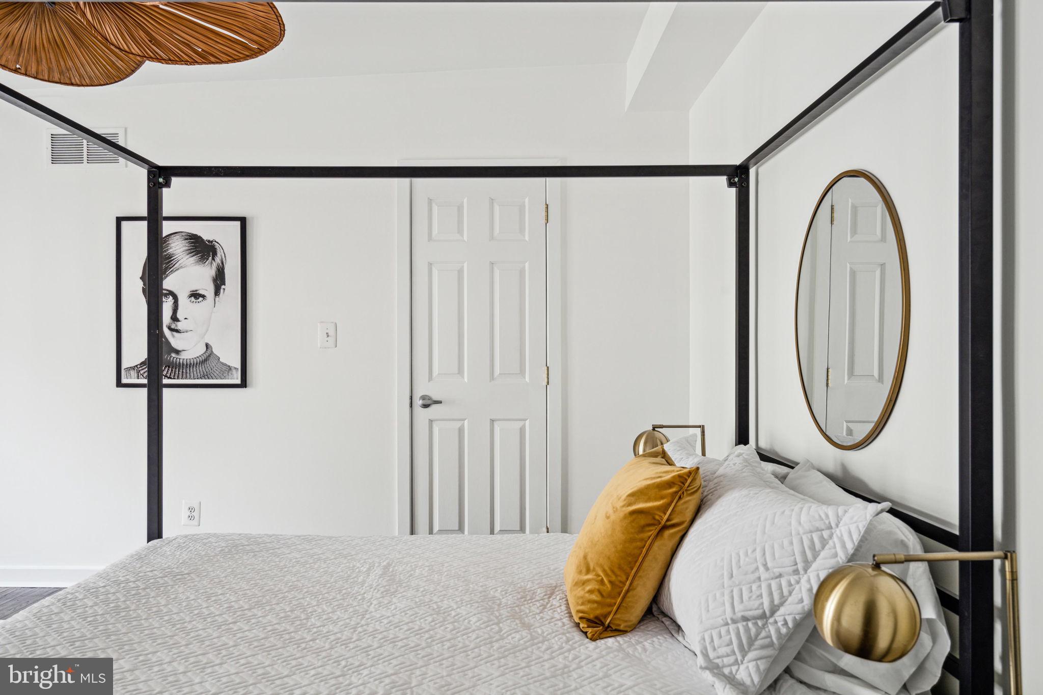 1246-54 E MONTGOMERY AVE #2