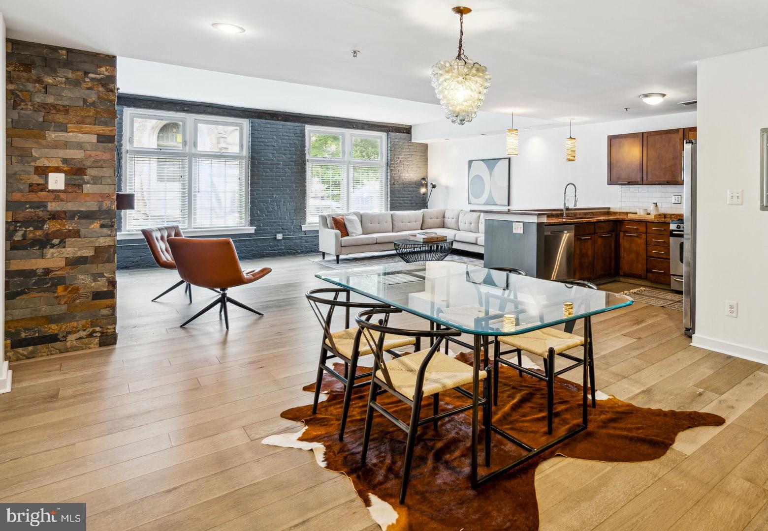 1246-54 E MONTGOMERY AVE #2