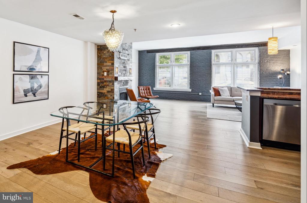 1246-54 E MONTGOMERY AVE #2