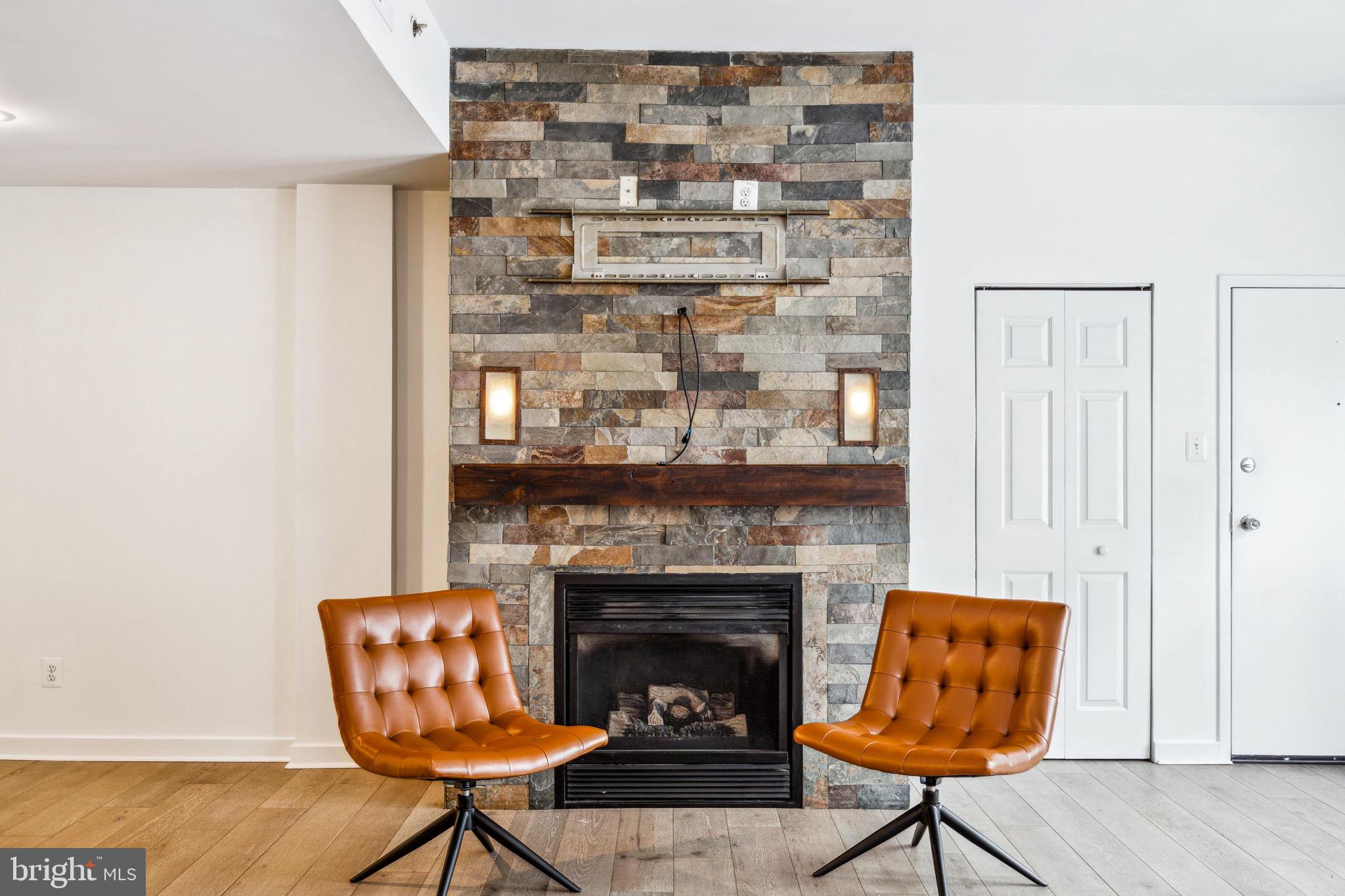 1246-54 E MONTGOMERY AVE #2