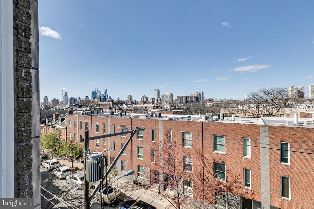 314-320 CATHARINE ST #301C