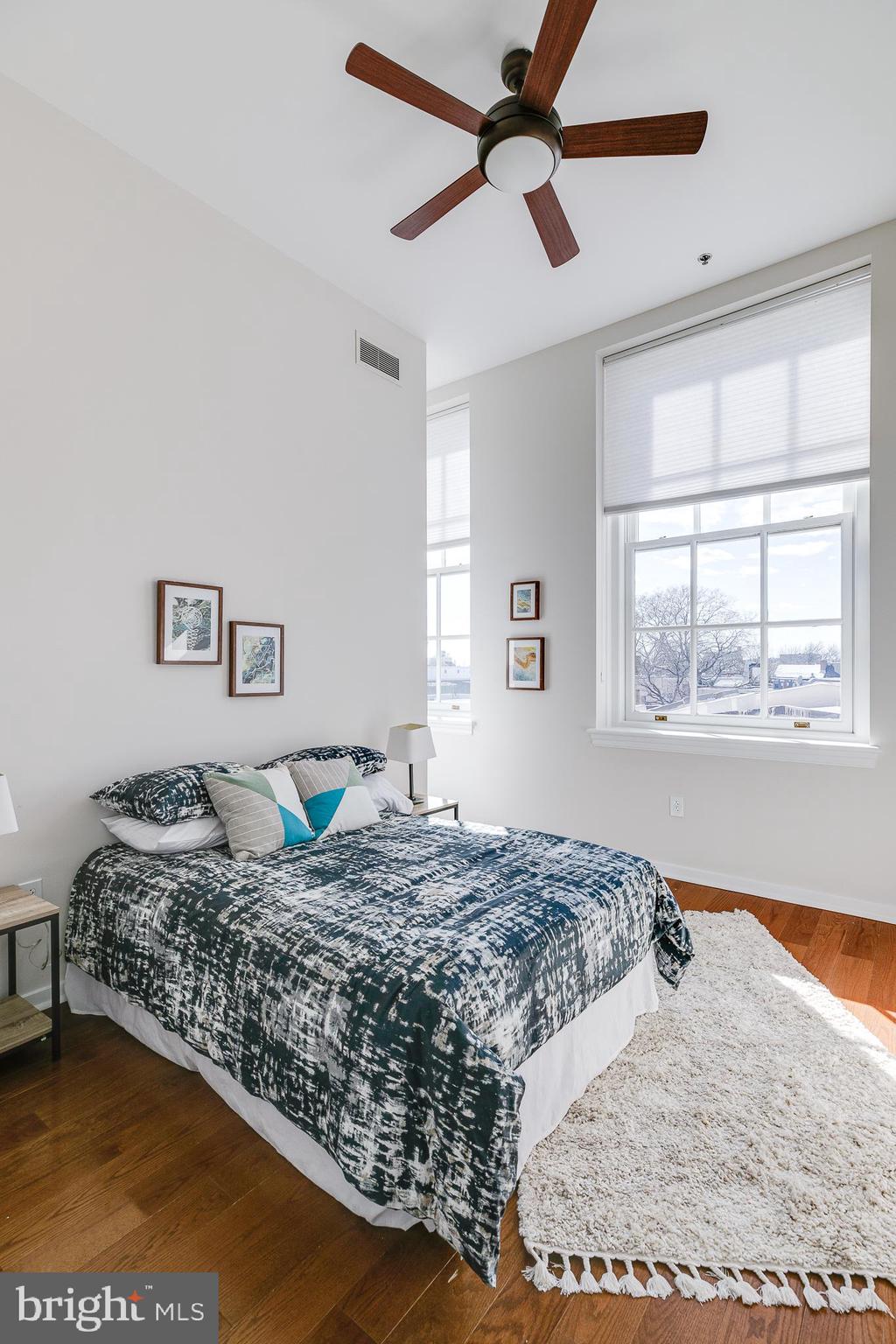 314-320 CATHARINE ST #301C