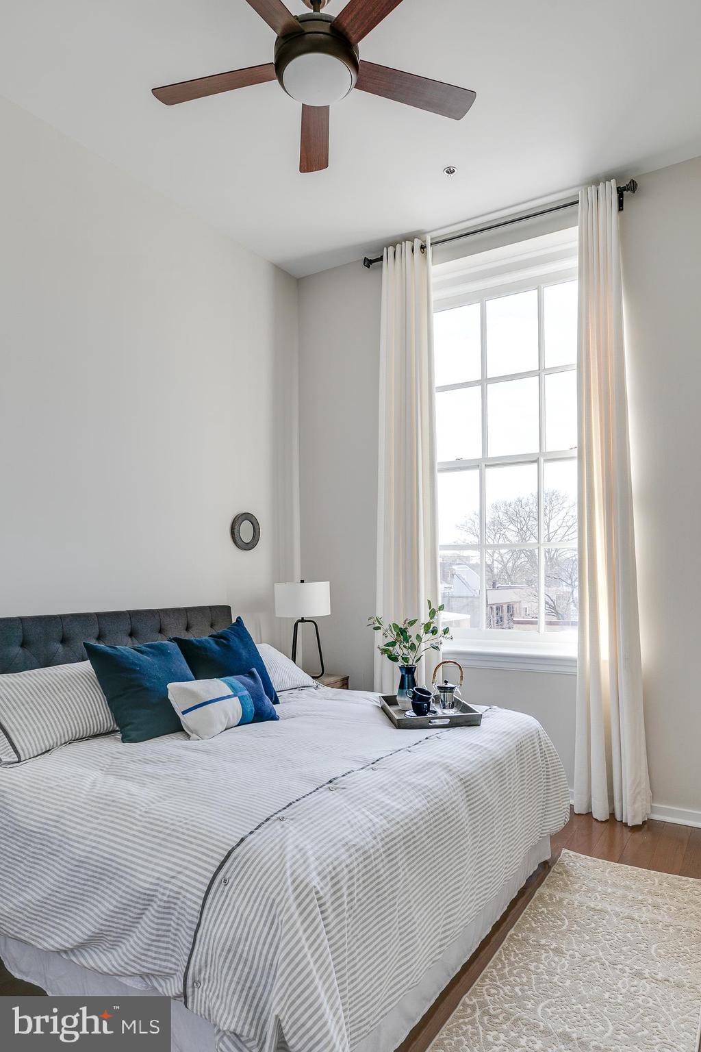 314-320 CATHARINE ST #301C