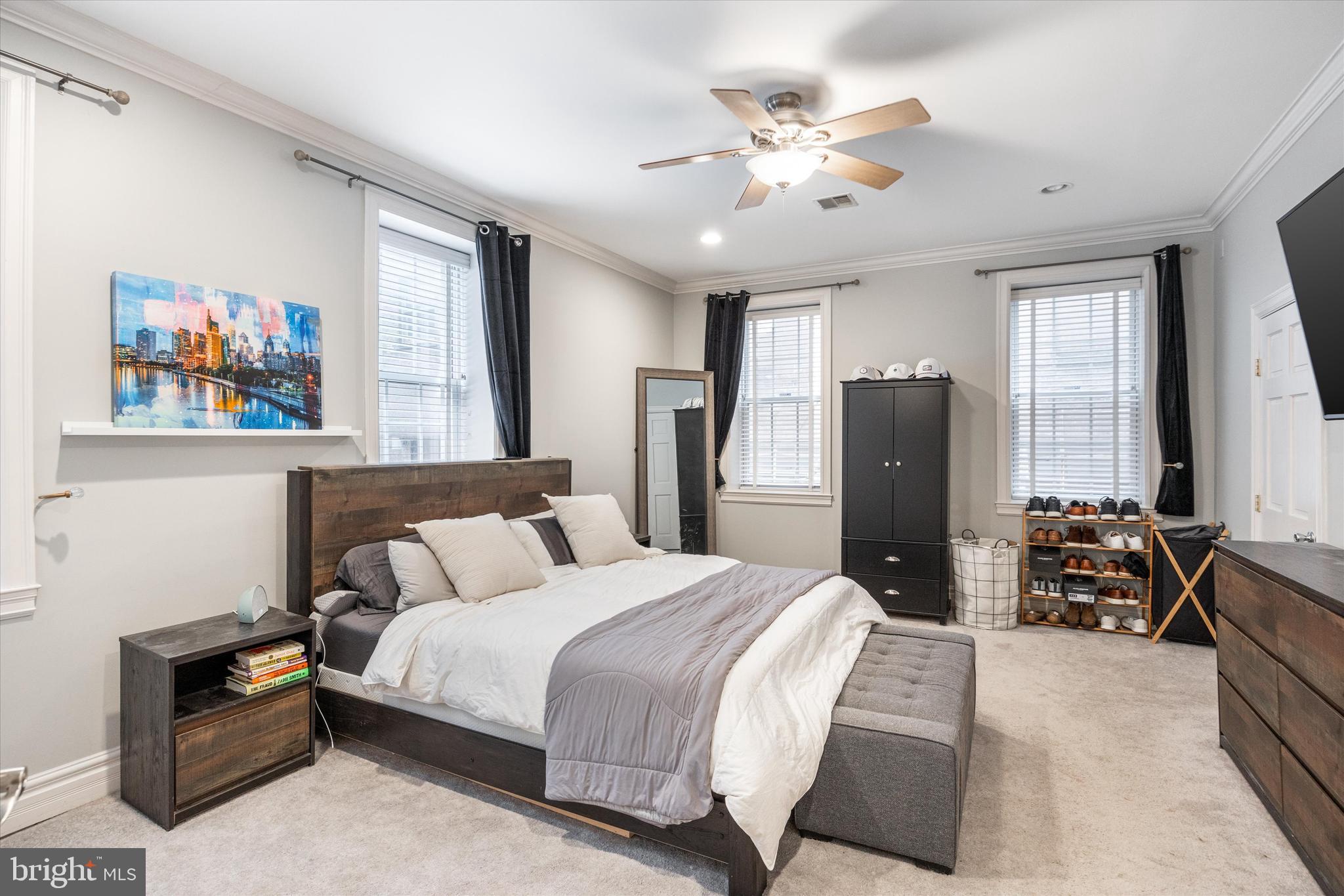 237-41 N Bread St #2