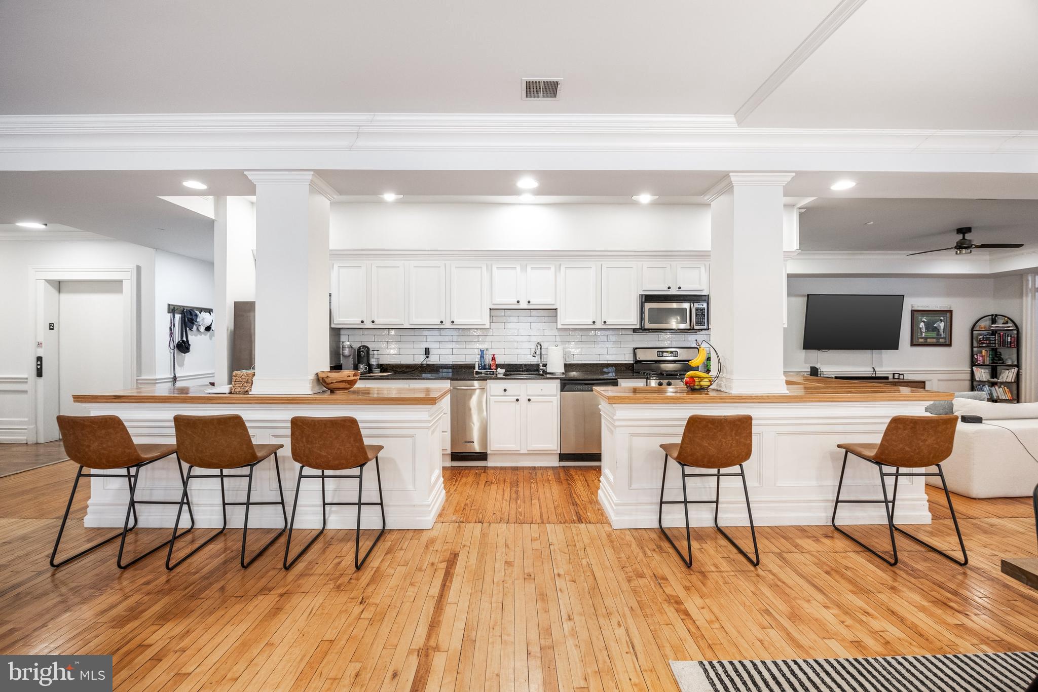 237-41 N Bread St #2