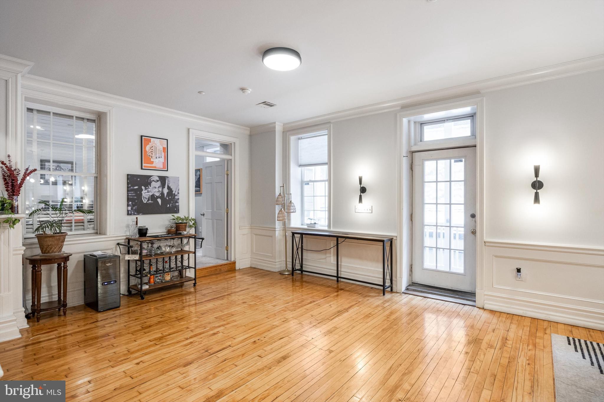 237-41 N Bread St #2