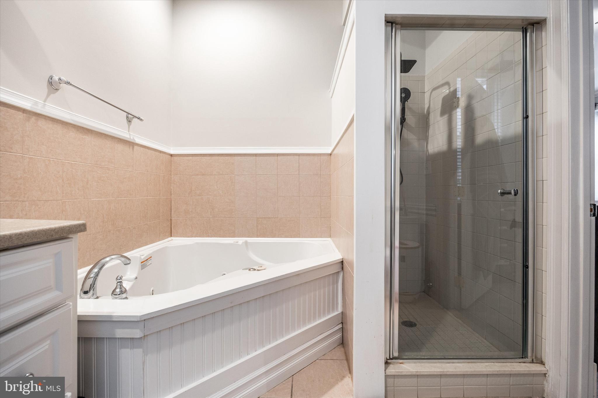 237-41 N Bread St #2