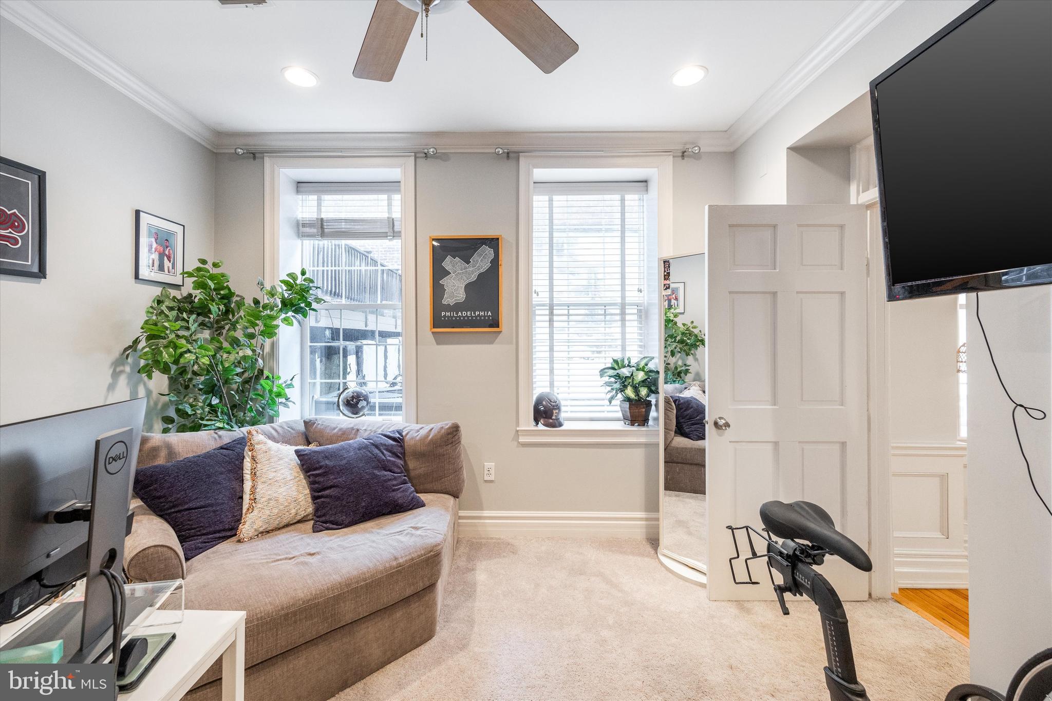 237-41 N Bread St #2