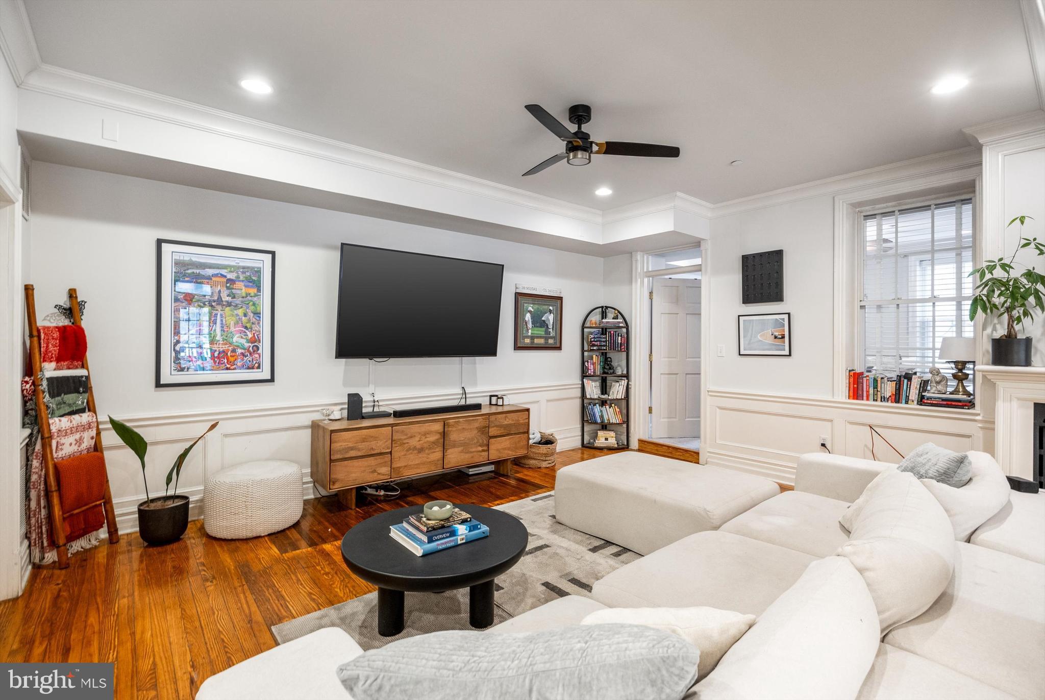 237-41 N Bread St #2