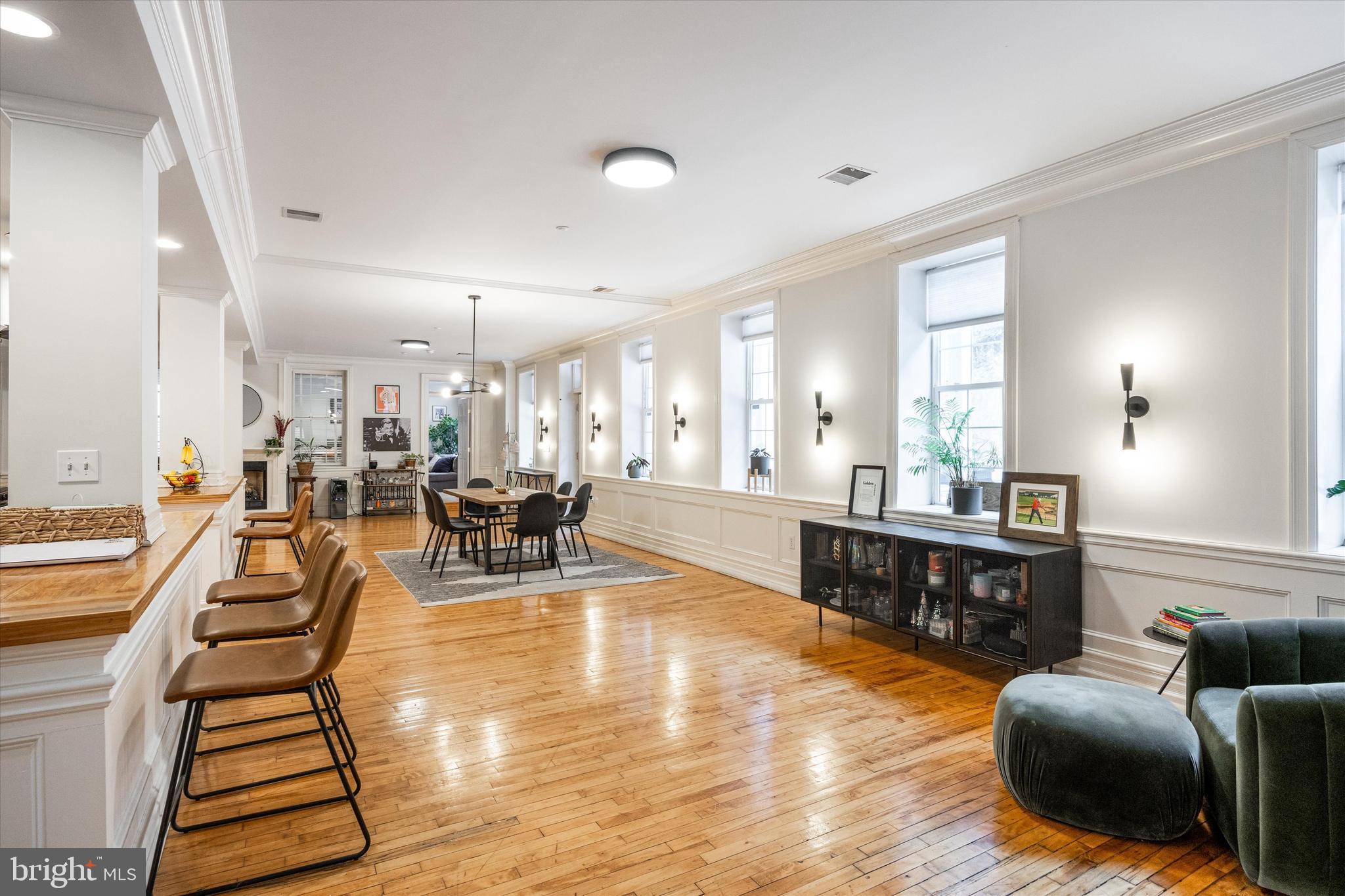 237-41 N Bread St #2