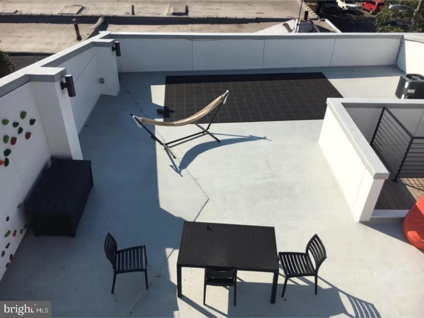 1617-27 N HOPE ST #2A