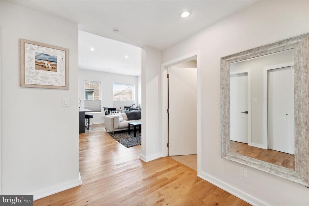 1617-27 N HOPE ST #2A