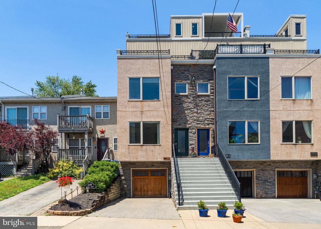 288 Delmar St