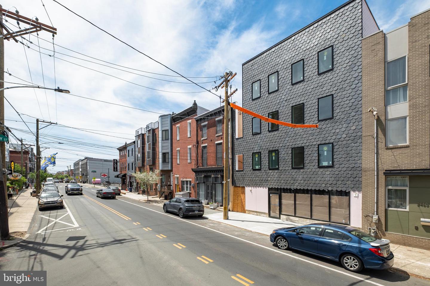 2456 FRANKFORD AVE #6