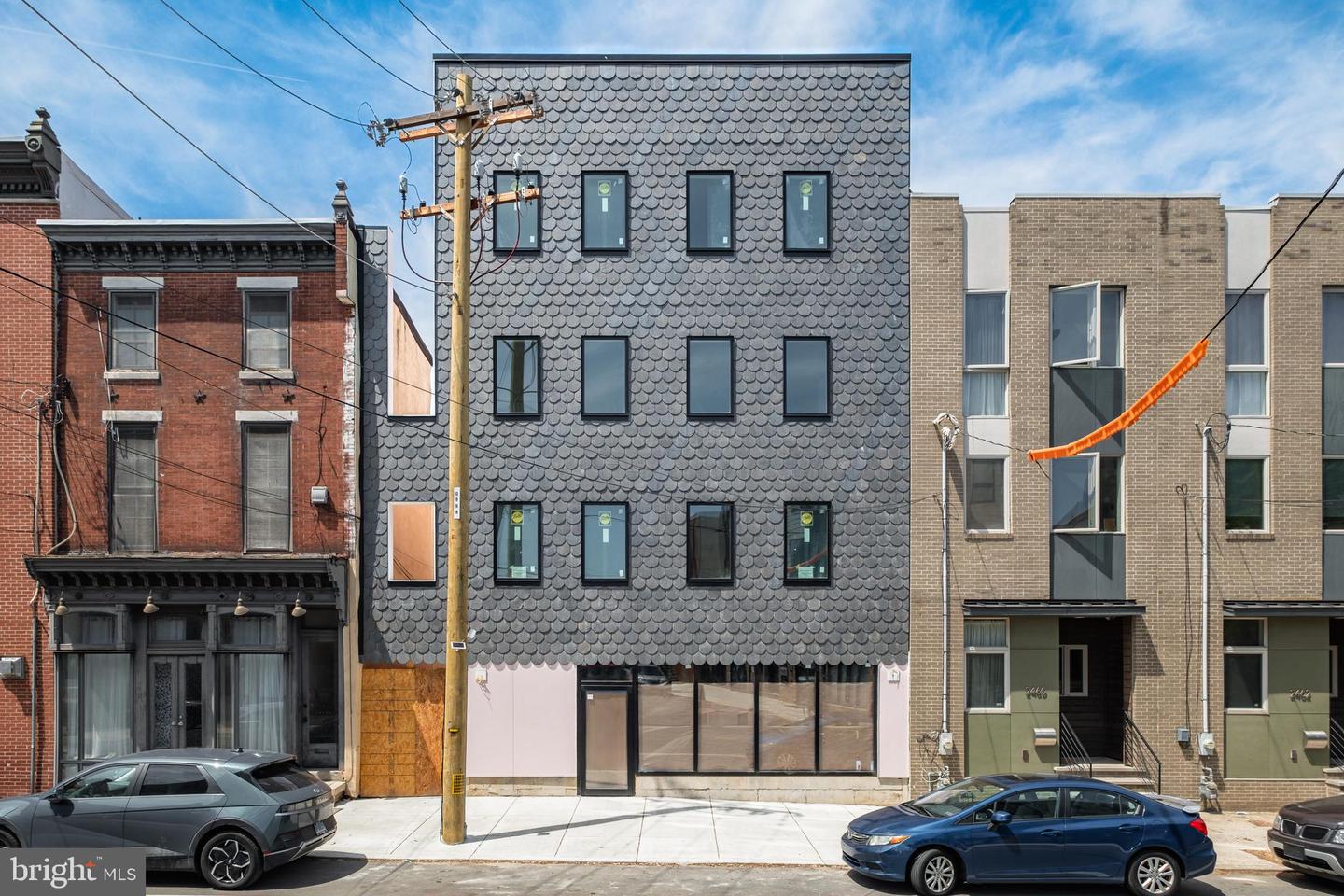 2456 FRANKFORD AVE #6