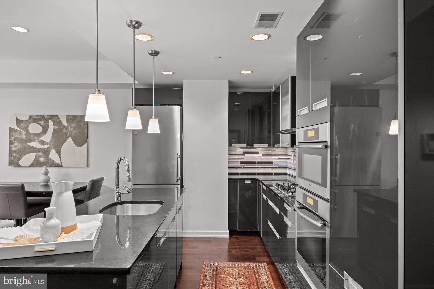 122-30 New St #2c