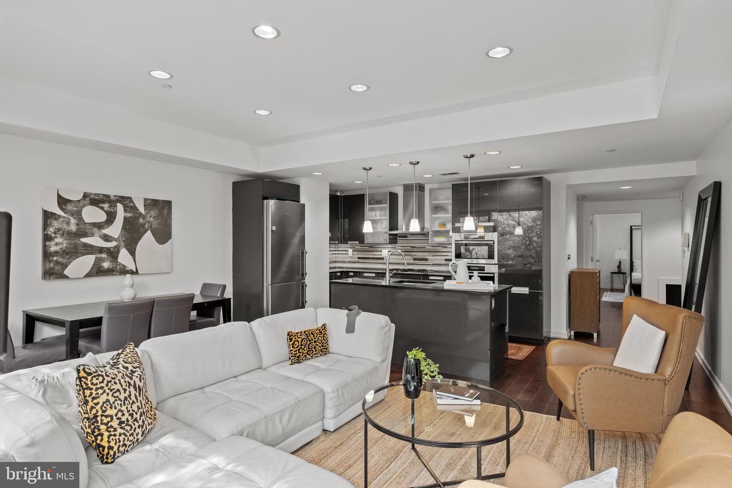122-30 New St #2c