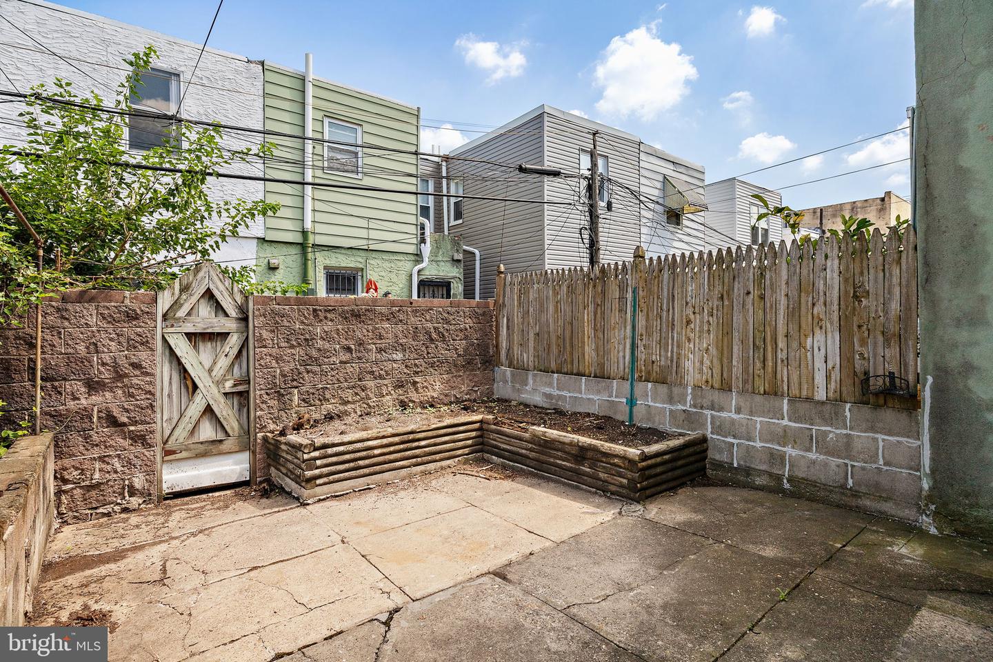 1113 Snyder Ave