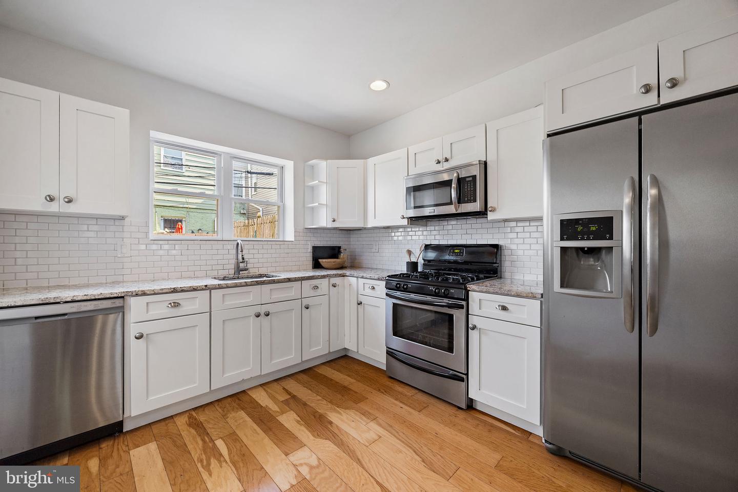 1113 Snyder Ave