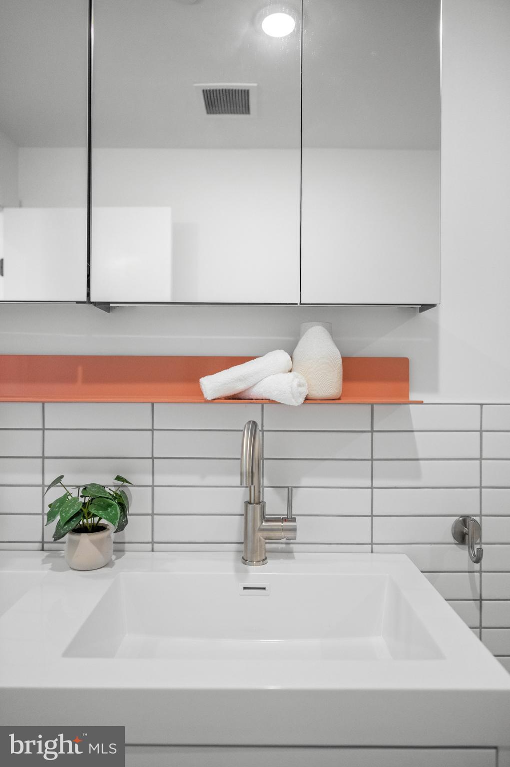 2456 FRANKFORD AVENUE 12