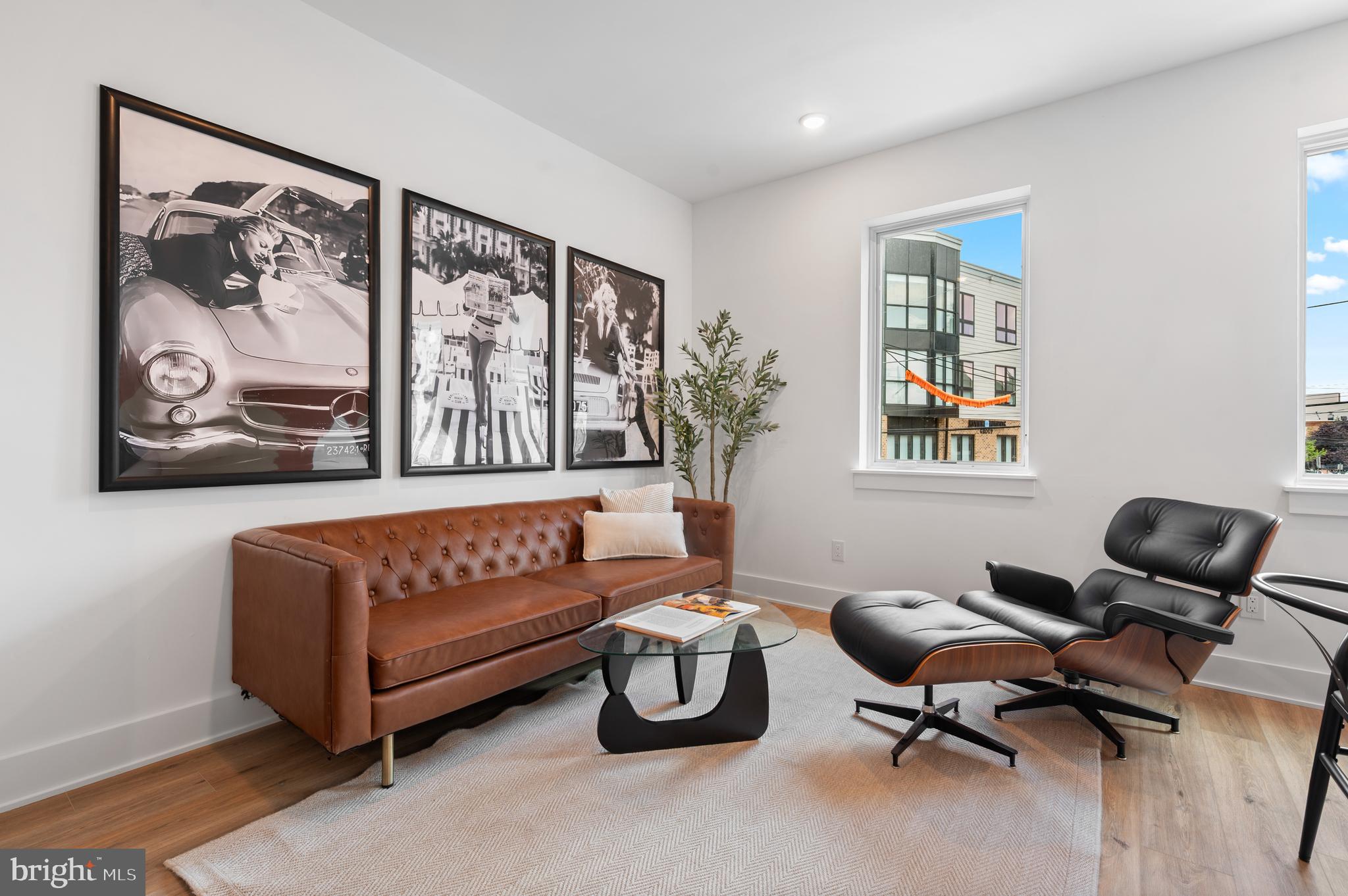 2456 FRANKFORD AVENUE 12